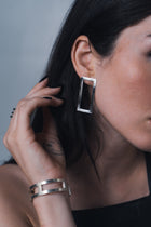 DUAL CUFF