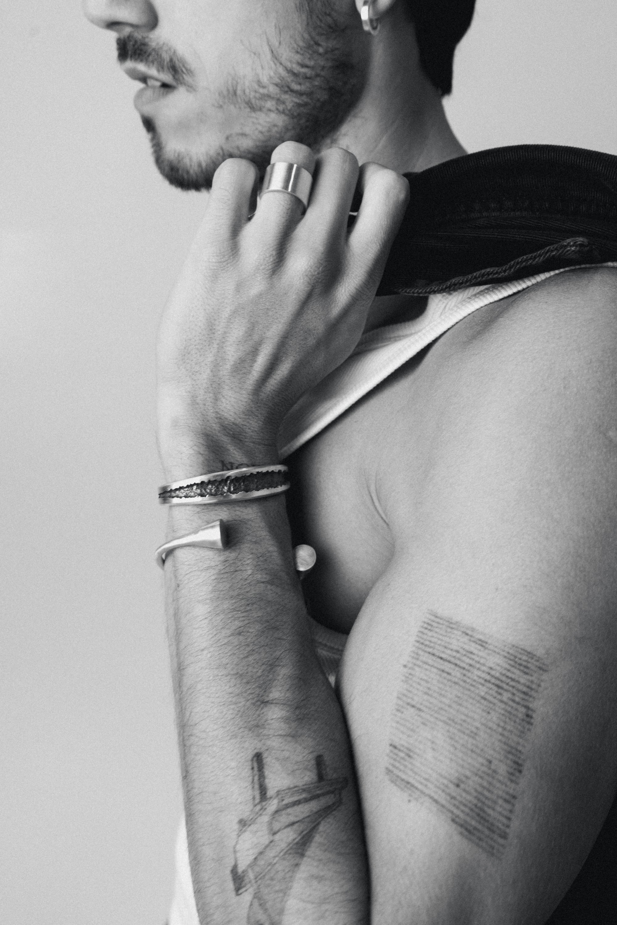 VALCAN CUFF