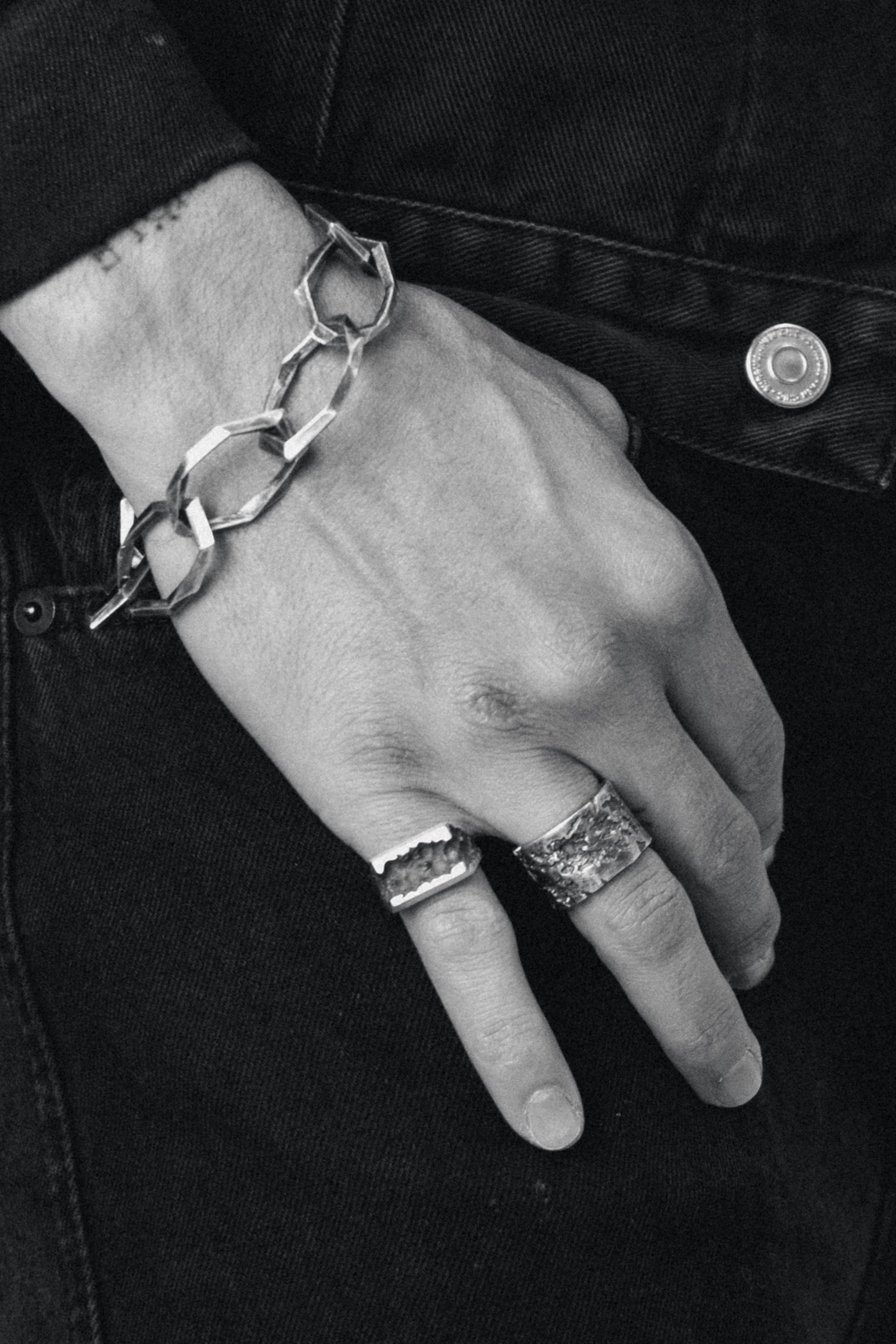 VALCAN RING