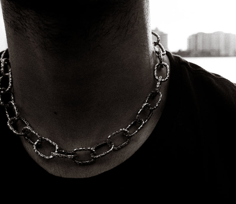 FURIA NECKCHAIN